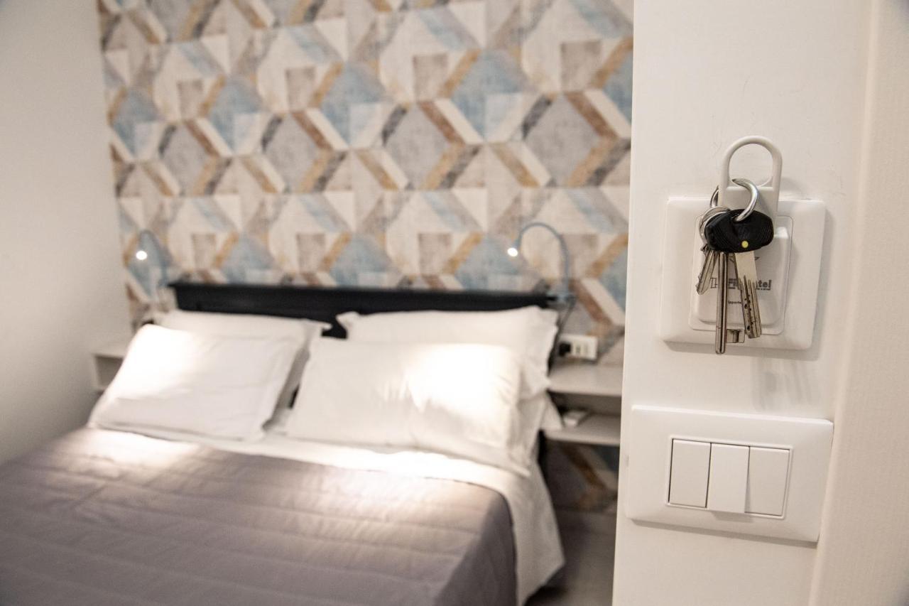 @Urhome - Luxury Accommodation Рим Екстериор снимка