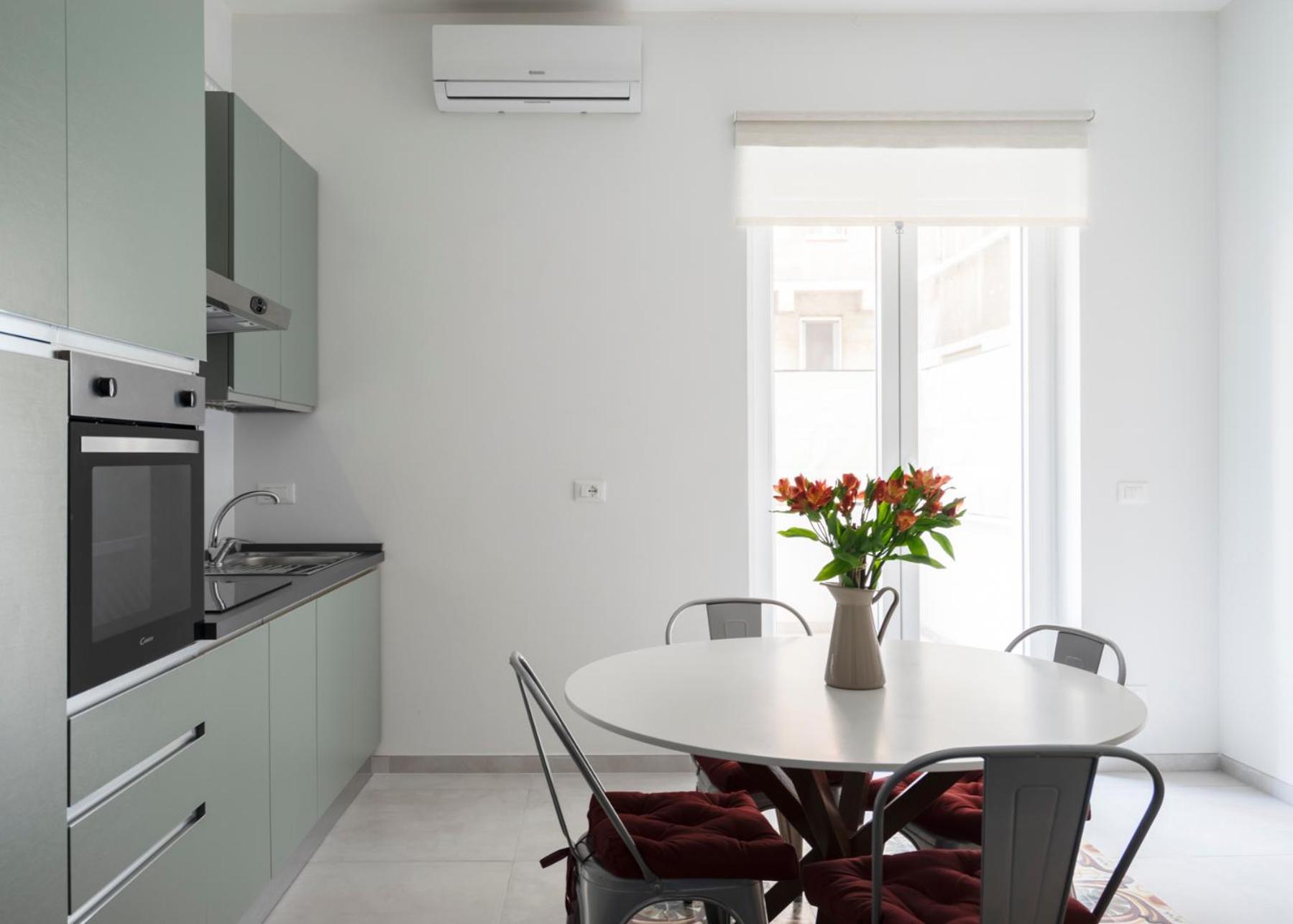@Urhome - Luxury Accommodation Рим Екстериор снимка