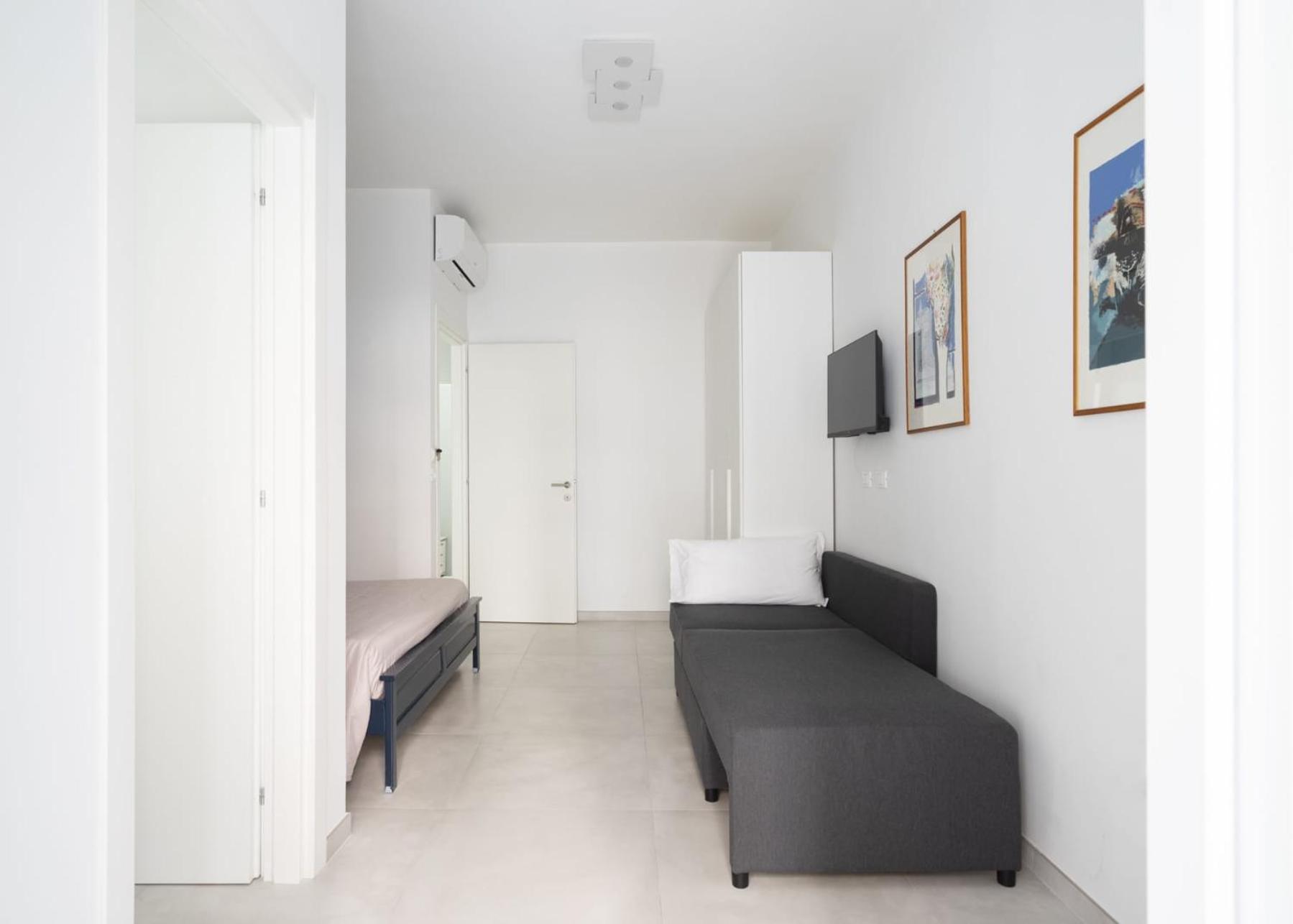 @Urhome - Luxury Accommodation Рим Екстериор снимка